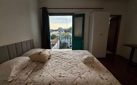 Casa manacah Hospedaria - apartamento e suite